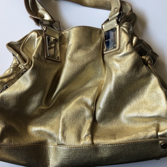 Micheal Kors Gold Runway bag - Picture 2 of 7